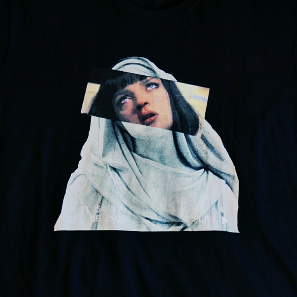 🔥LAST ONE🔥 Pulp Fiction Virgin Mary Statue Tee - Picture 2 of 2